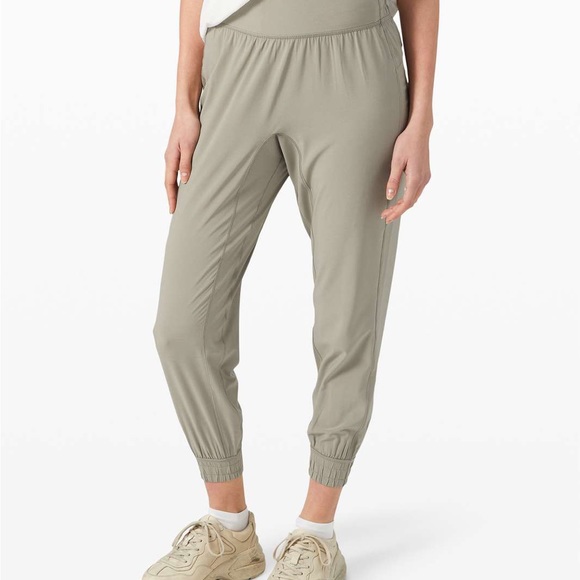 Lulu Light Weight Jogger - Picture 1 of 5
